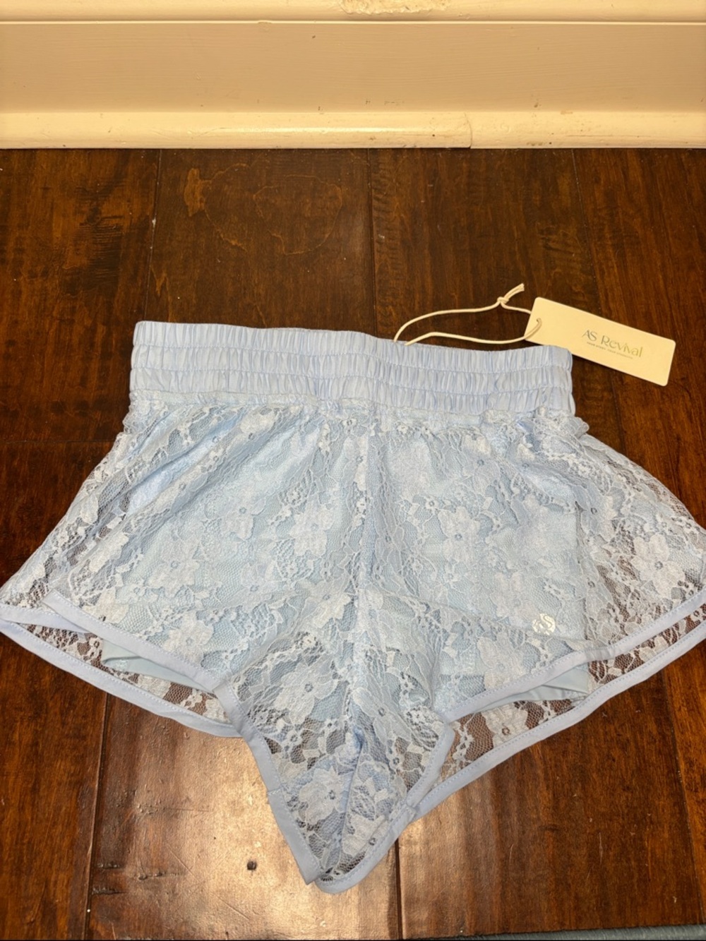 Altar’d state AS revival crossover lightweight Lace shorts baby blue size